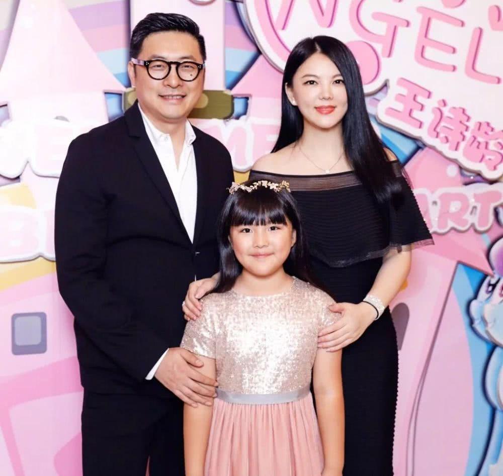 李湘和王岳伦离了婚是真的吗？揭秘李湘和王岳伦的婚变内幕 第19张