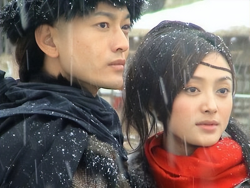秦岚：两段感情无疾而终，42岁仍未婚，爱情绝不将就 第11张