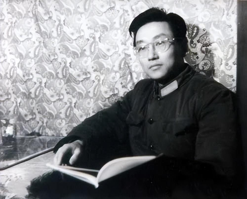 蒋大为个人资料简介（蒋大为：国内赚钱国外花） 第9张