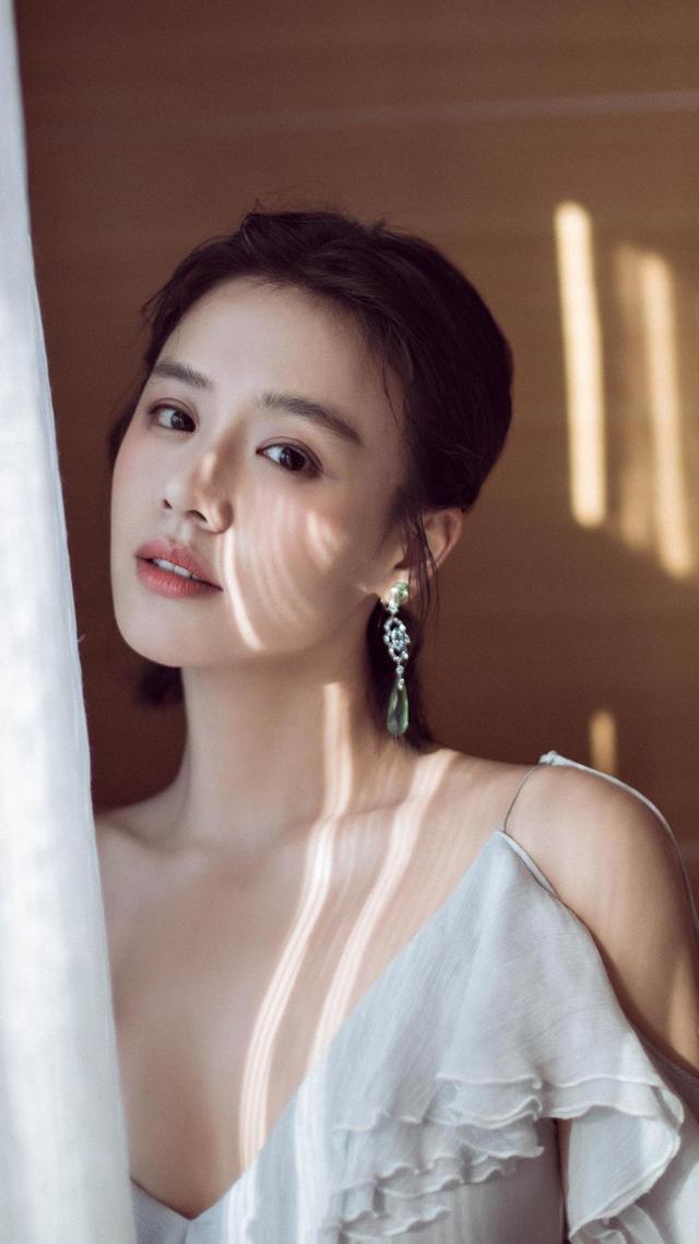 蒋雯丽侄女马思纯，为何生了一幅讨好型人格？ 第1张