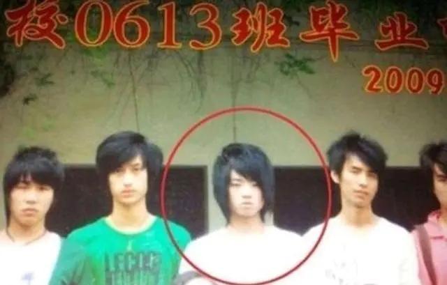 华晨宇个人资料介绍（带你了解“大男孩”华晨宇的放荡不羁） 第11张